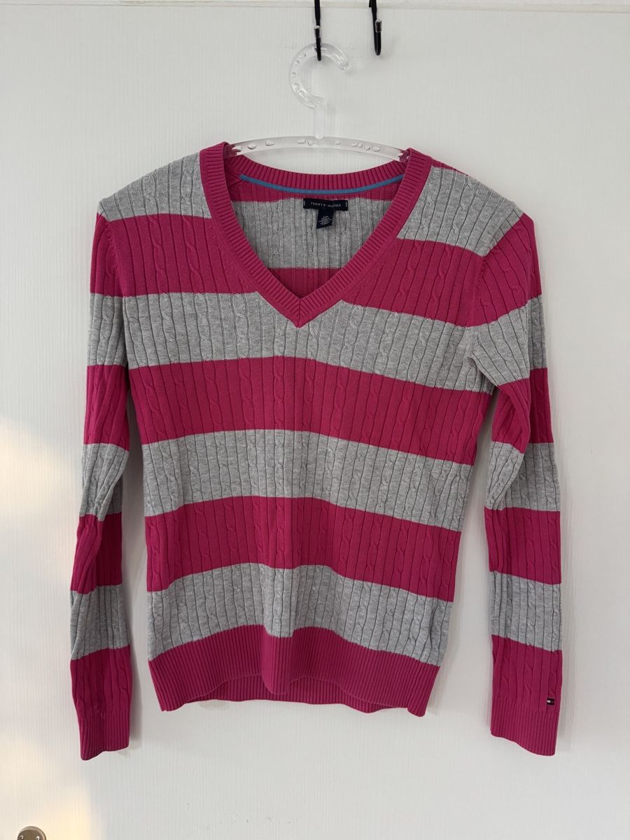 Tommy Hilfiger Maglioni & Felpe: Tommy Hilfiger Strick Pullover gestreift Pink/Grau Gr. S – Usato da Wetzikon ZH venduto da Jan_wojt