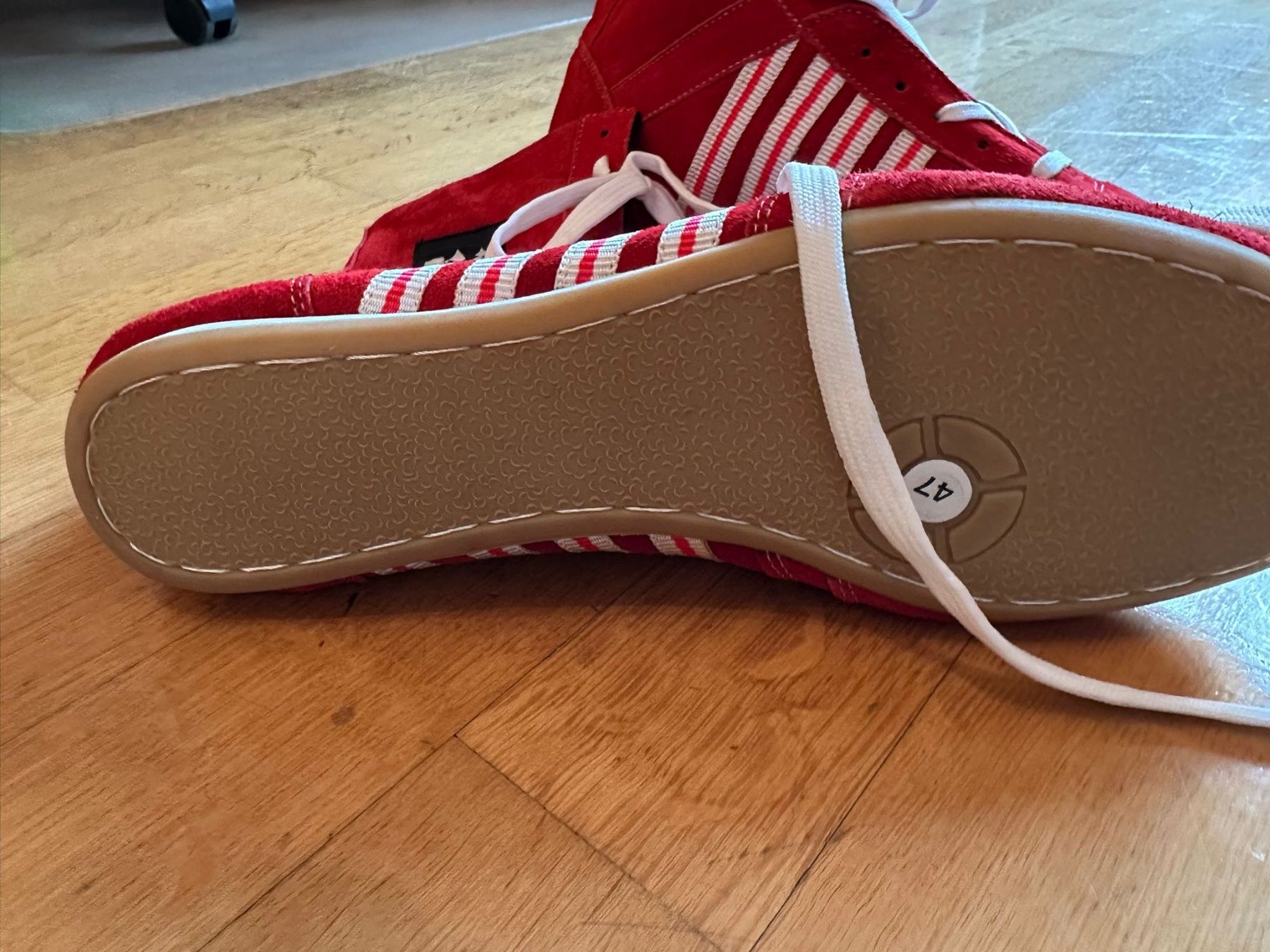 Scarpe da uomo: Box/Ringerschuhe neu rot 46/47 – Nuovo e nell'imballaggio originale da Bern venduto da womiman 4