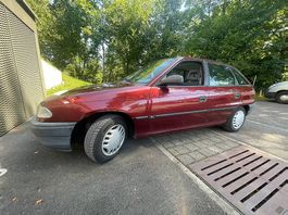 Opel Astra F14i