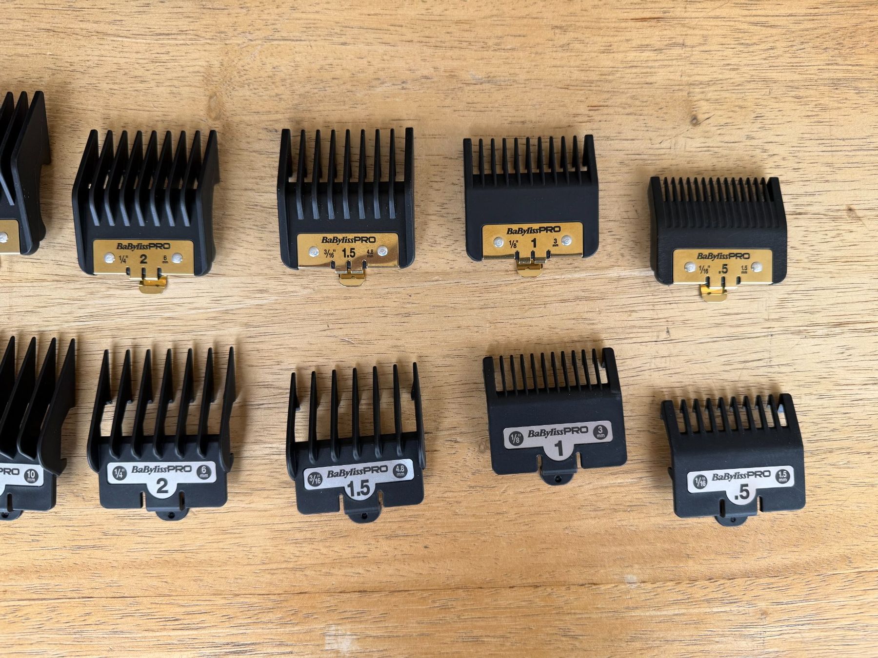 BaByliss Rasoi & Lamette da barba: BaByliss Pro Lo-Profx Compact + Pro Kammset – Usato da Glattpark(Opfikon) venduto da Techn1c 4