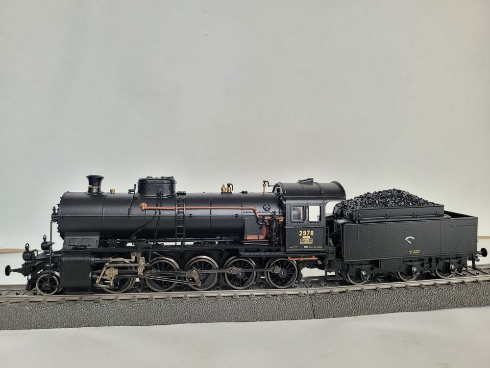 Locomotive ROCO 43335 C 5/6 SBB 2978 continu analogique 3