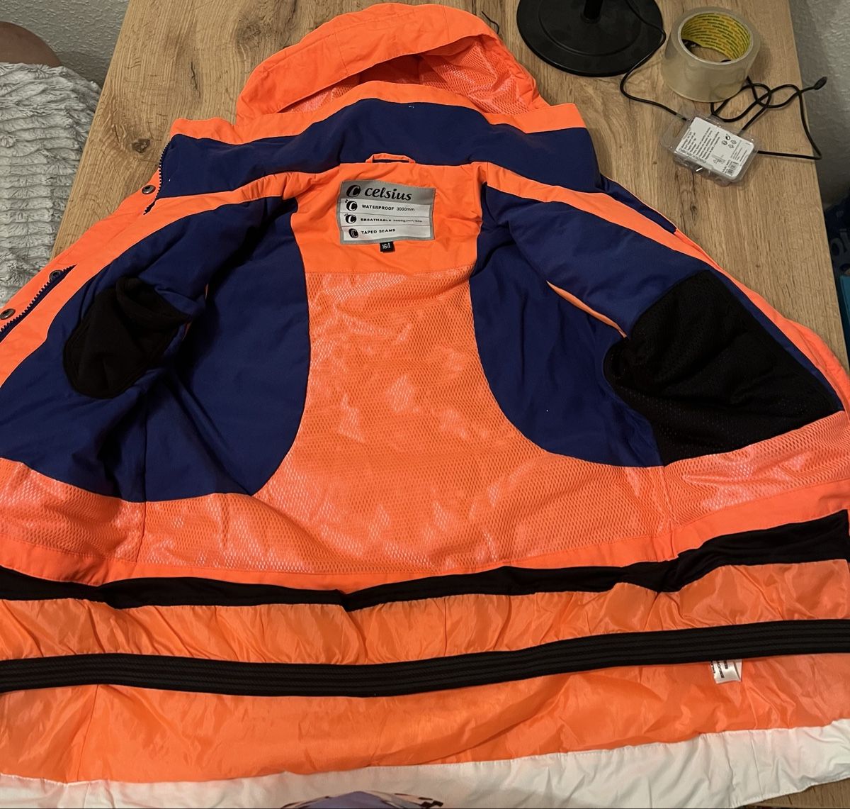 Jacken: Ski-Jacke – Neu (gemäss Beschreibung) aus Basel von alisha.beuggert 1