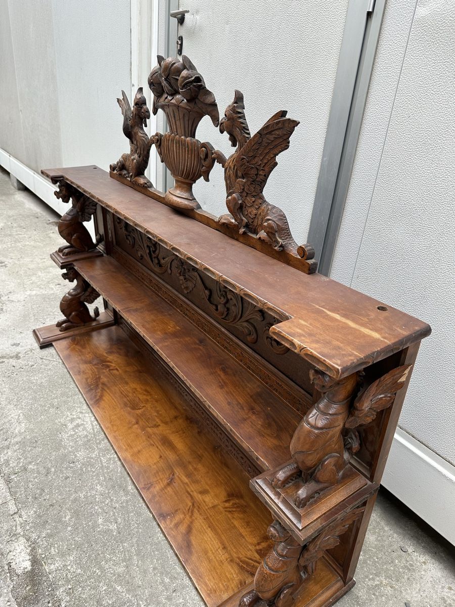 Set di tavolo e panche: Table, Vaisselier et chaises anciennes sculptées – Usato da Vernayaz venduto da tolaj.leo 2
