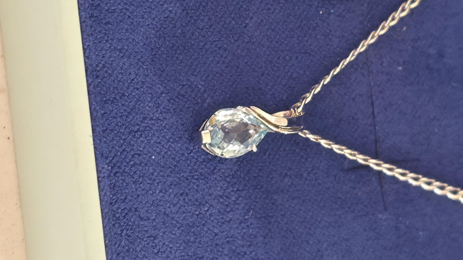 Catenine: Topas und Goldhalskette – Nuovo e nell'imballaggio originale da Hemmental venduto da BlingBling1 2