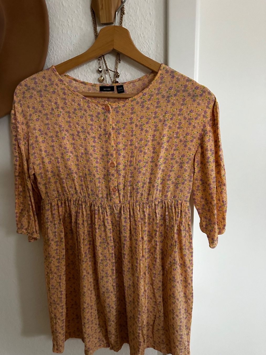 Kleider & Röcke: Kleid Mädchen 10 Jahre 138cm – Gebraucht aus Rapperswil BE von aro_66tx
