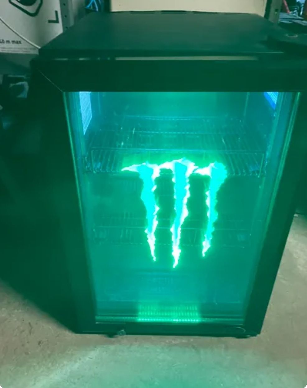 frigo Monster (Usato) a Lausanne per CHF 500 – solo ritiro