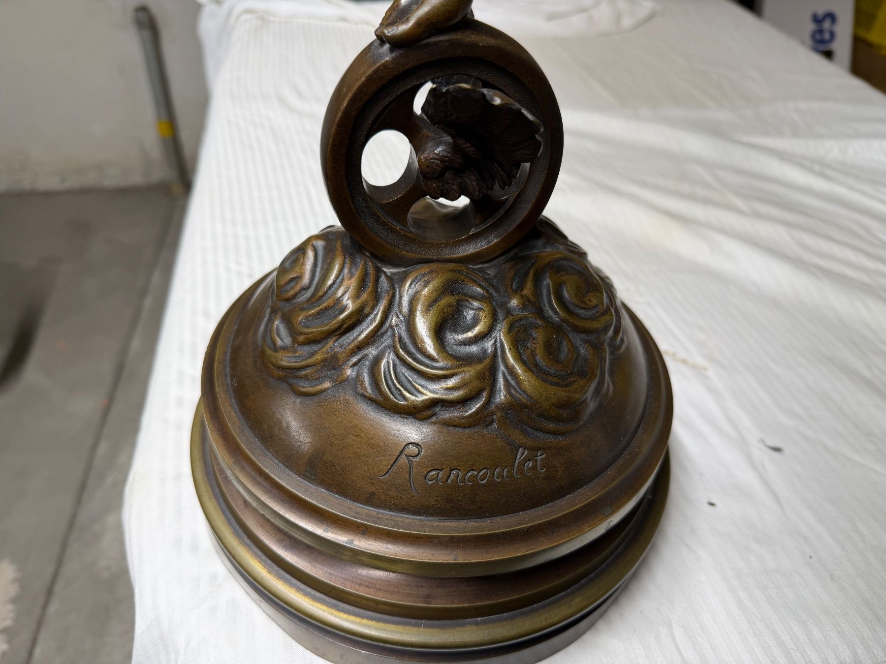 Statuette: Bronze Figur von Ernest Rancoult – Usato da Ebikon venduto da Berku 5