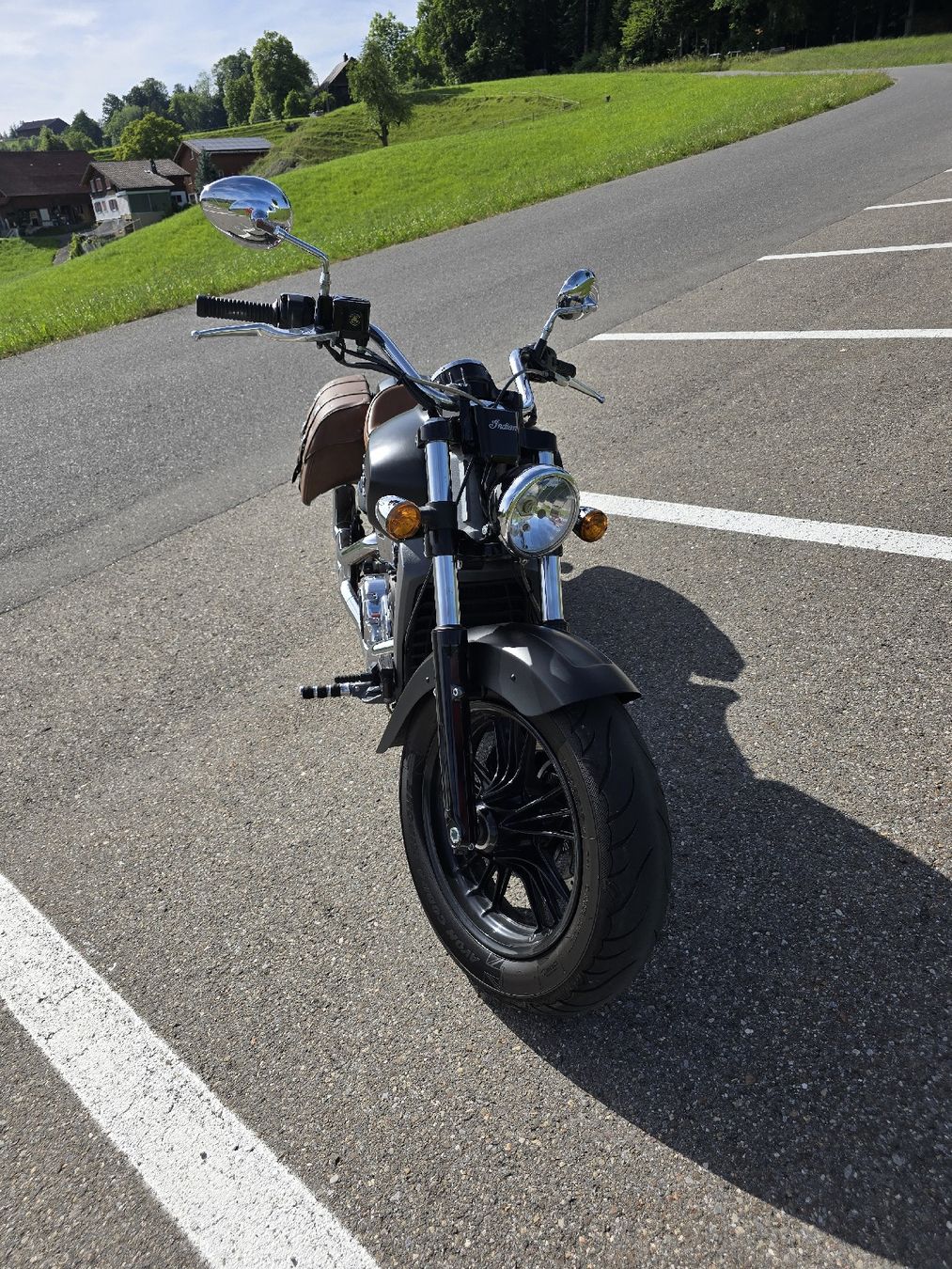 Indian Motorcycle Cruisers: Indian Scout Bobber 1200 , Harley Davidson,Chopper  – D'occasion à Wolhusen par cos_9slz 2