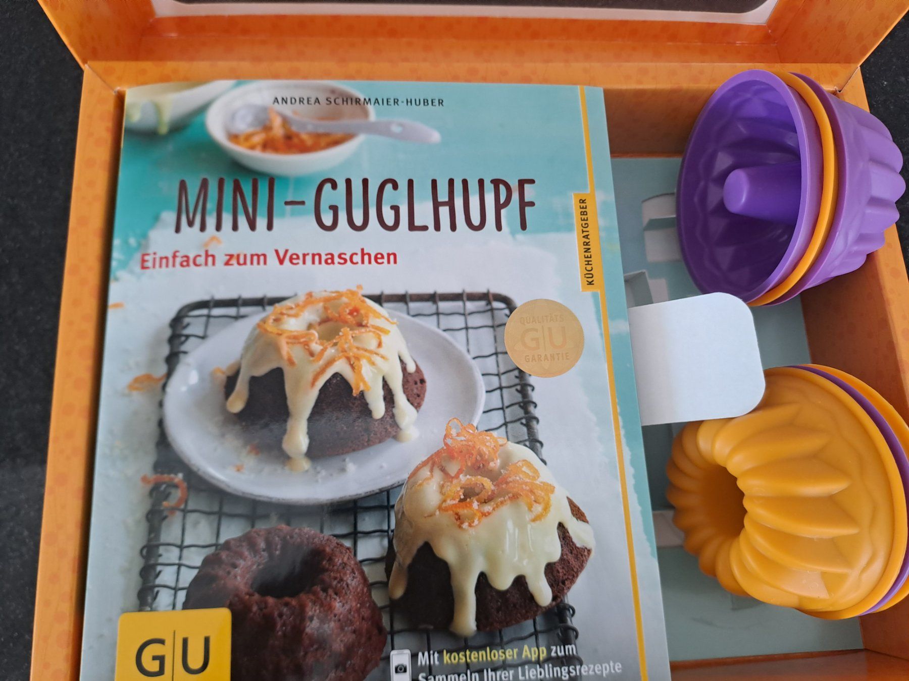 Teglie da forno: Mini-Guglhupf-Set inkl. Mini-Förmchen – Nuovo e nell'imballaggio originale da Nunningen venduto da AngelMagicSaCoCe 1