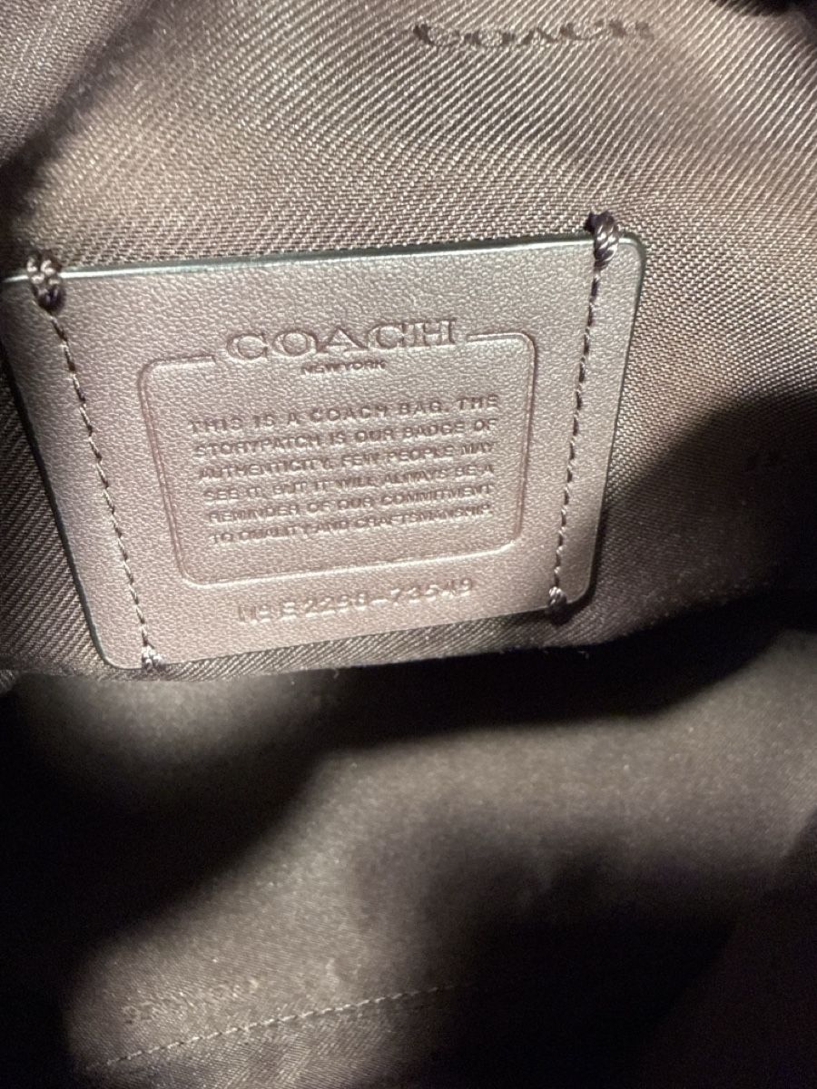 Coach Taschen für Damen: Coach Hadley Hobo Tasche  – Gebraucht aus Bern von Afia_ 4