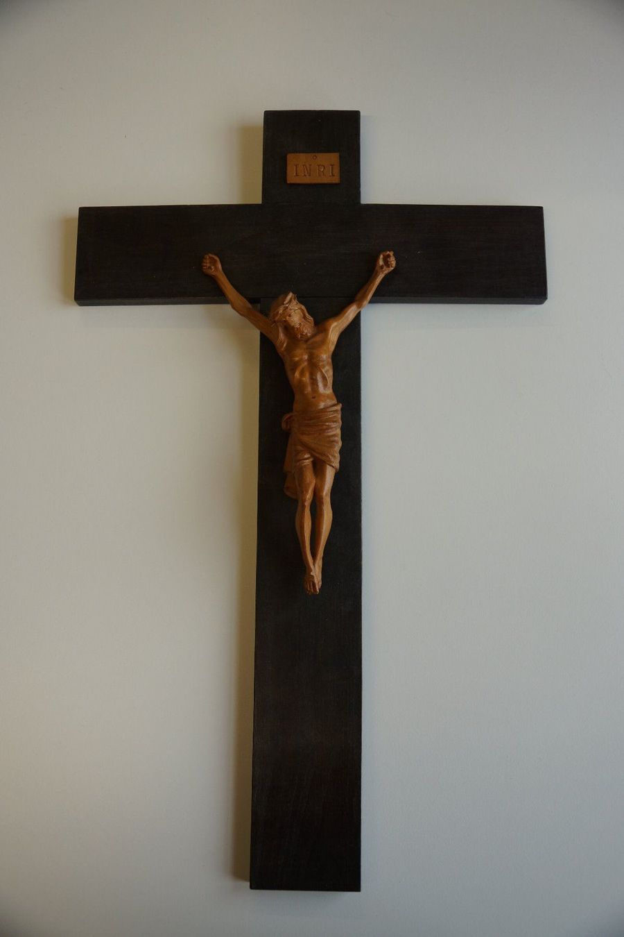 Sculptures & Statues: Jesus Kreuz geschnitzt – D'occasion à Brienz BE par P.Edelweiss