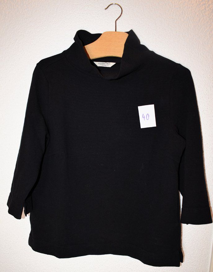 Maglioni & Felpe: Pullover Essentials schwarz Grösse 40 gebraucht – Usato da Merenschwand venduto da tolles_2hand