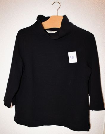 Pullover Essentials schwarz Grösse 40 gebraucht