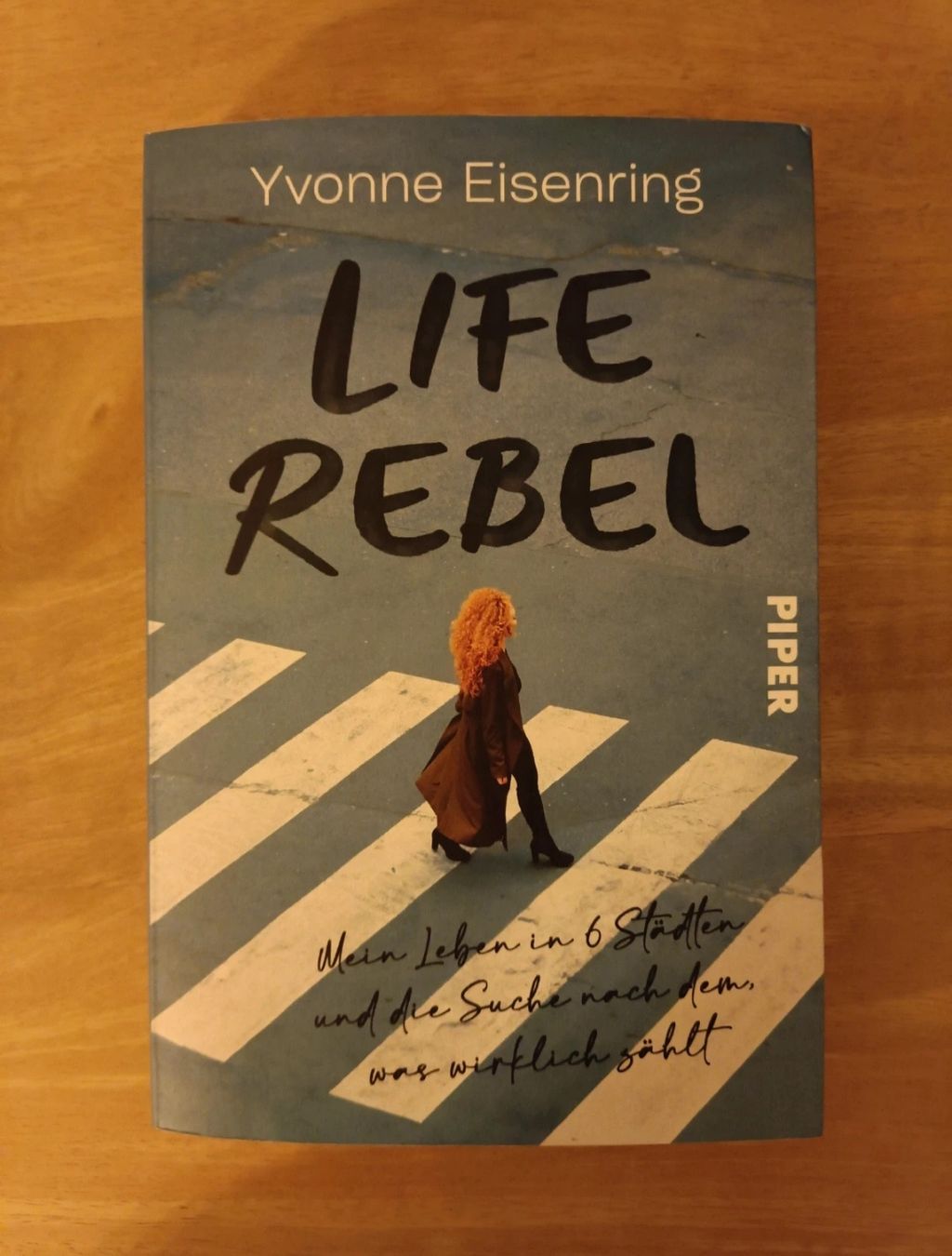 Bücher: Life Rebel - Yvonne Eisenring – Neu (gemäss Beschreibung) aus Zweisimmen von shaniinaa