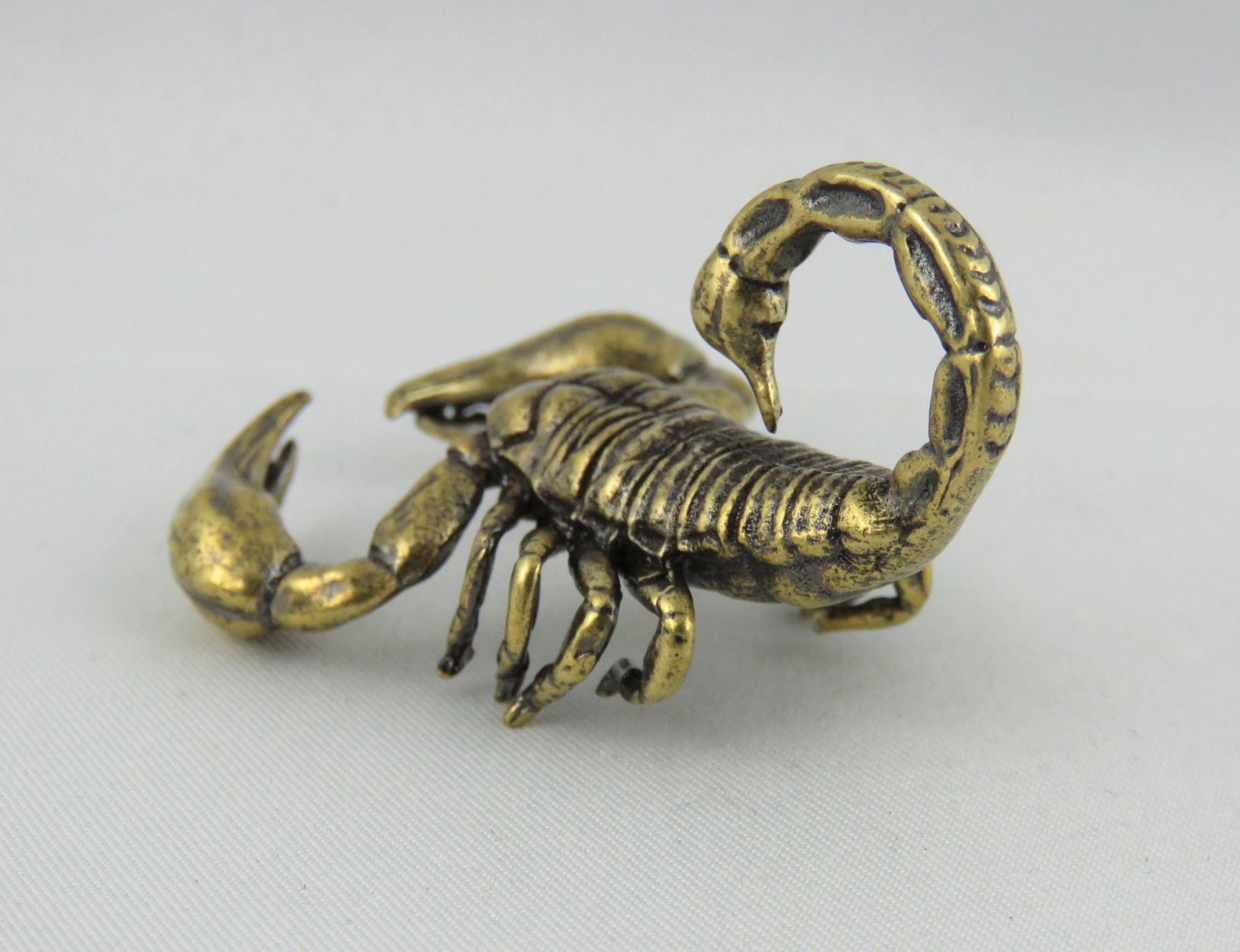 Statuette: SKORPION - Messing Figur - Dekoration - 5x4cm – Nuovo e nell'imballaggio originale da Grenchen venduto da Yamahwildstar16 4