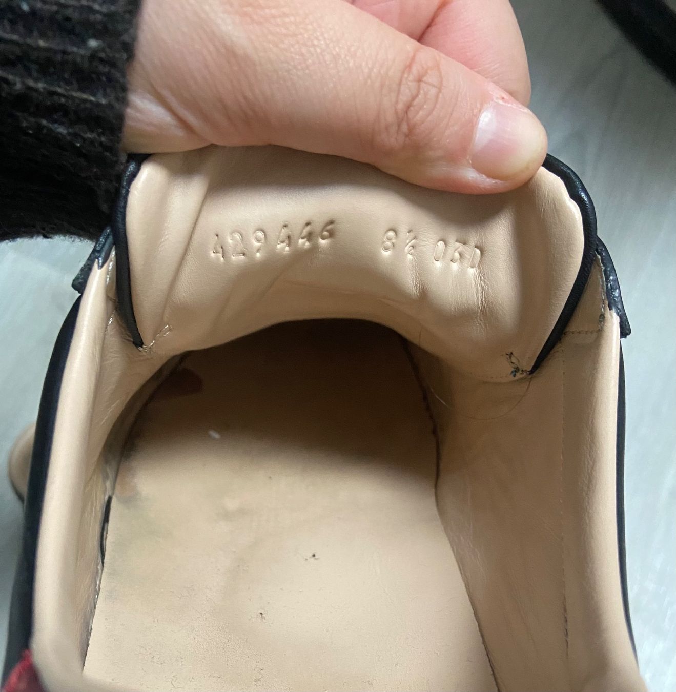 Gucci Chaussures hommes: Chaussure Gucci taille 8 1/2 – D'occasion à Montreux par Perledor 5