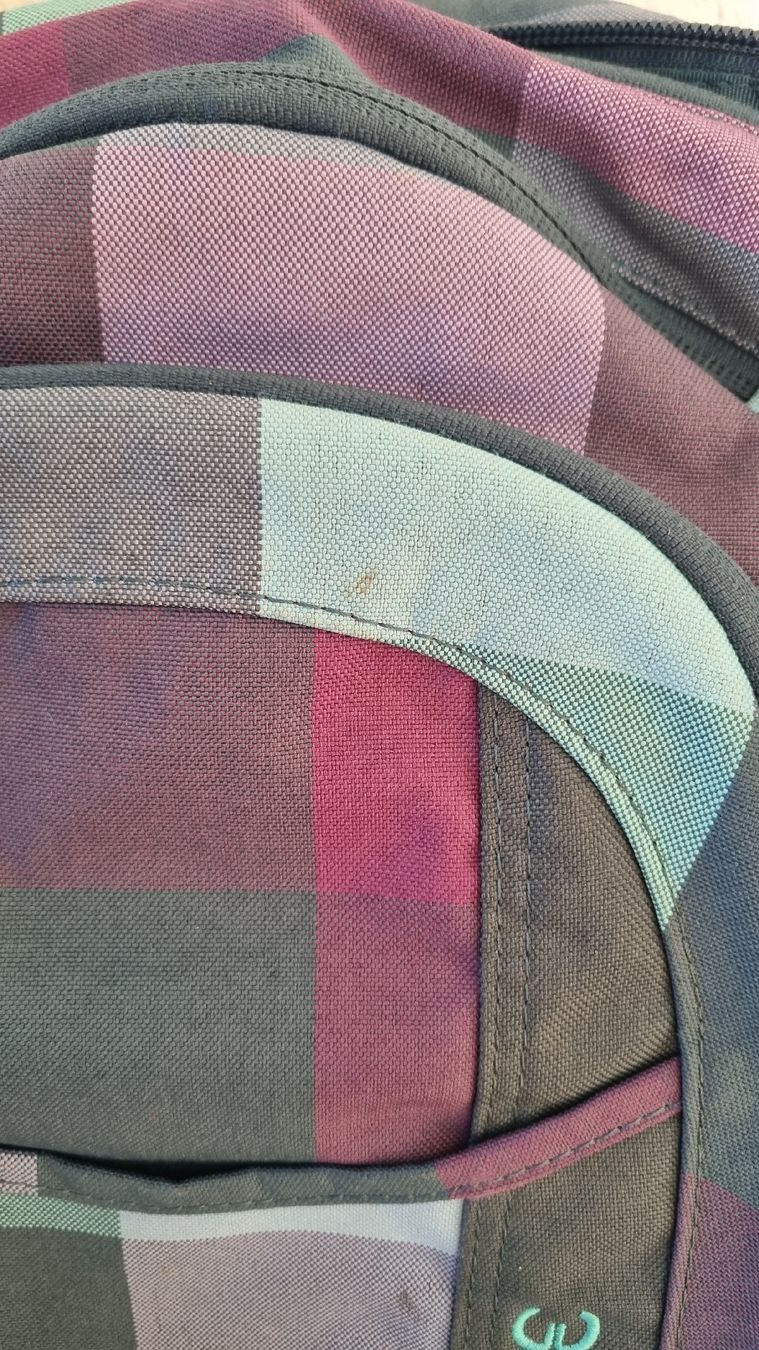 Dakine Borse & Zaini: Dakine Schulrucksack / Freizeit Rucksack – Usato da Tägertschi venduto da Fank111 1