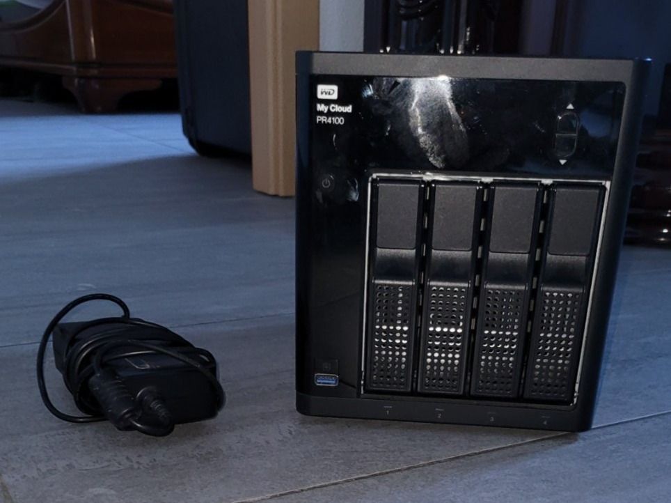 Western Digital Dischi rigidi: NAS WD PR4100 – Nuovo (secondo la descrizione) da Flanthey venduto da mic_pf86