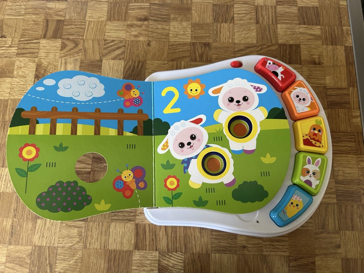 Chicco Giocattoli: Chicco Babybuch – Usato da Lausen venduto da Ella685 2