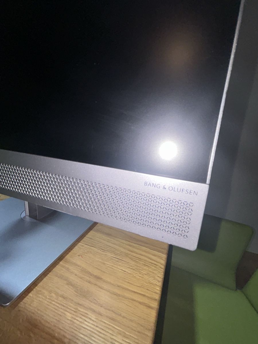 Monitore: HP EliteDisplay E273m - Top Zustand! – Gebraucht aus Zürich von jasmin011 2