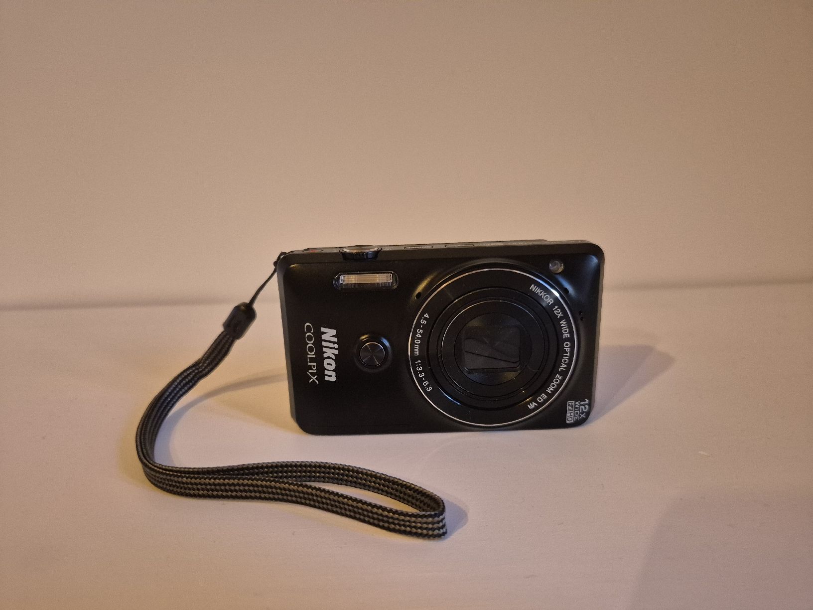 Nikon Kamera: Nikon Coolpix S6900 Digitalkamera – Gebraucht aus Sarnen von Abs_2025