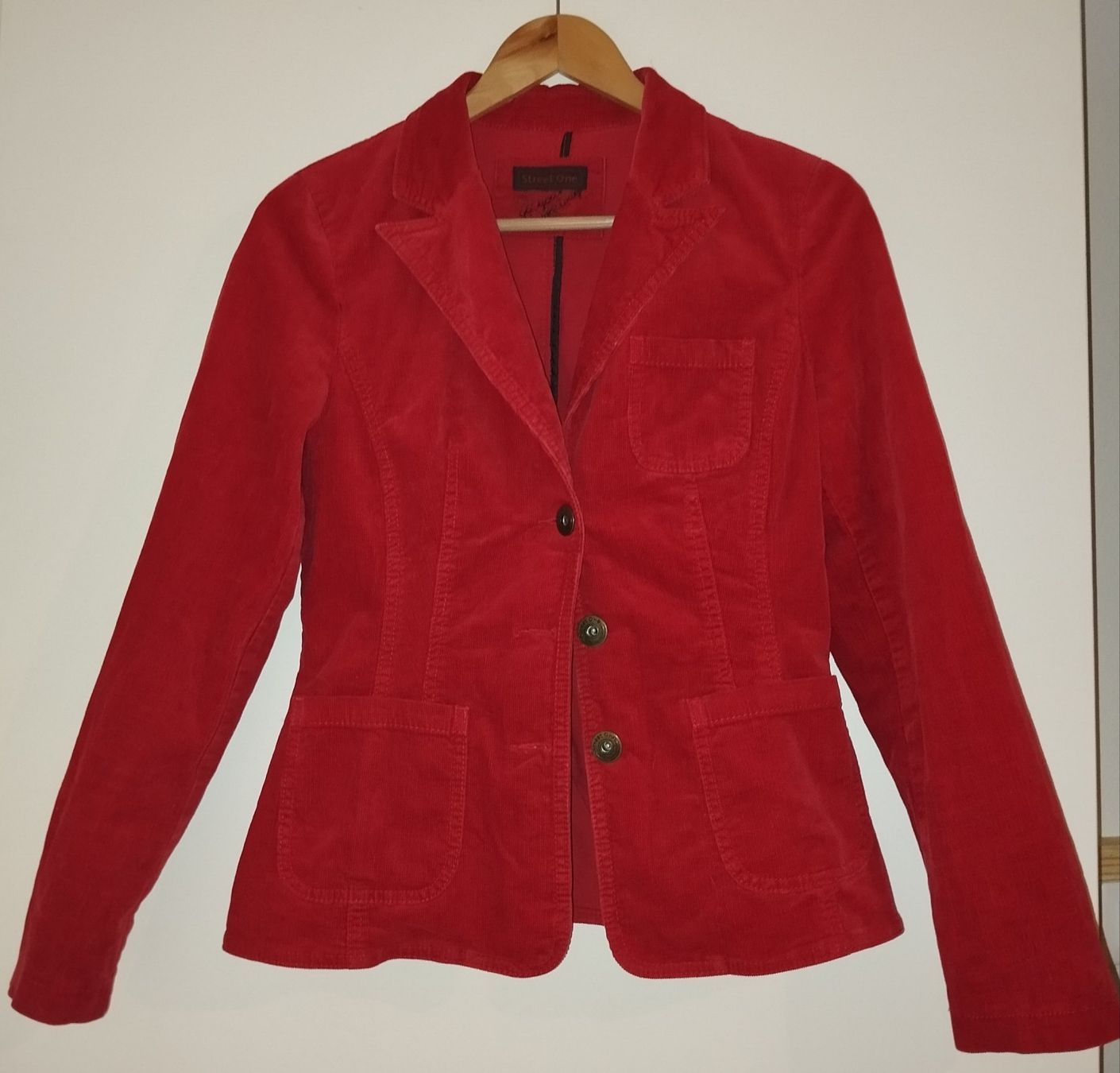 Giacche: ROTER CORDBLAZER Gr. 36 – Usato da Kriens venduto da may_r5jc 2