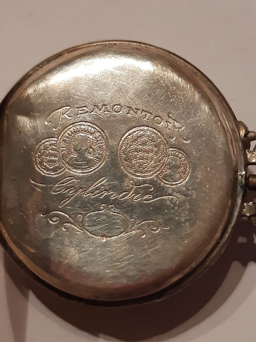 Orologi: Taschenuhr Antik – Difettoso da Pieterlen venduto da Dyui 4