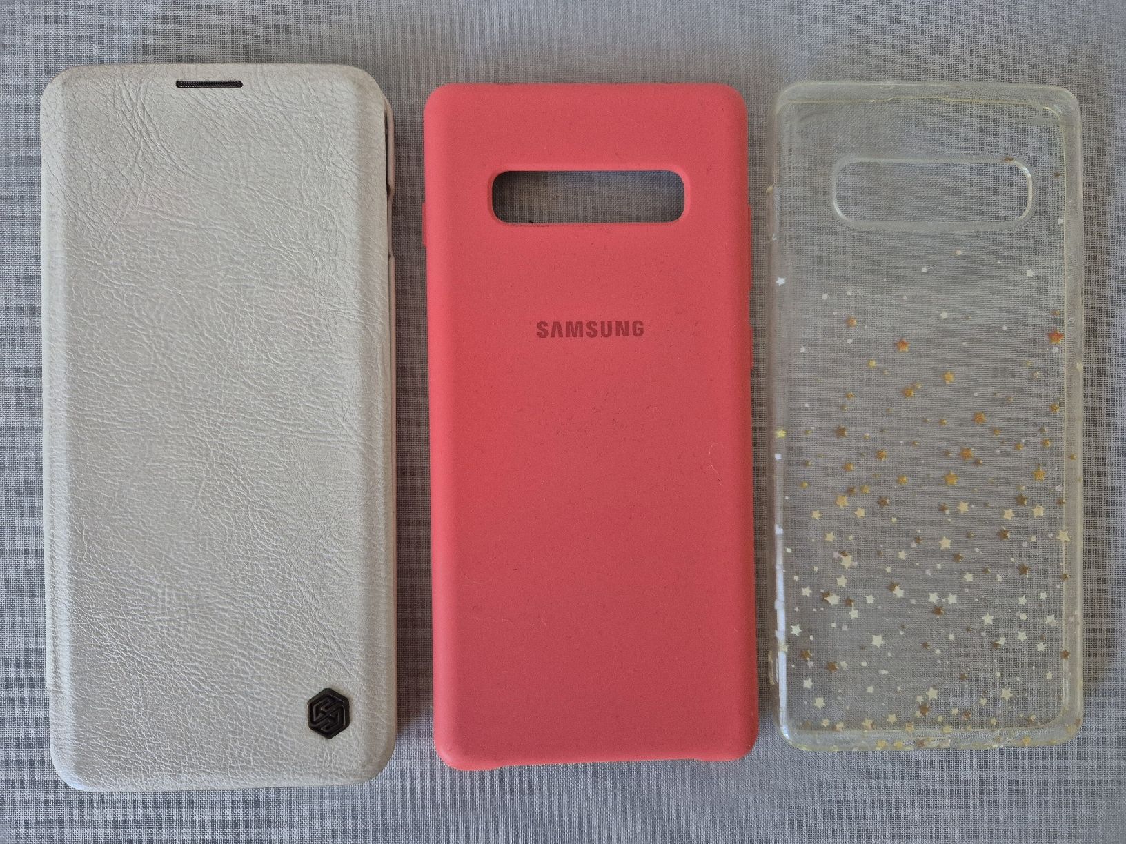 Samsung Cover & Protezioni schermo: Lot de 3 coques pour Samsung Galaxy S10+ – Usato da Villars-sur-Glâne venduto da car_gjn7