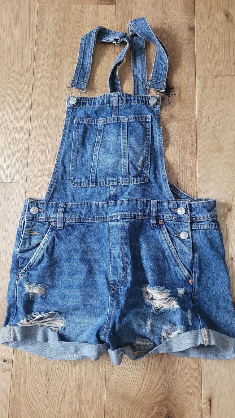 H&M Hosen: Latzhose – Neu (gemäss Beschreibung) aus Neu St. Johann von cim_vv6n