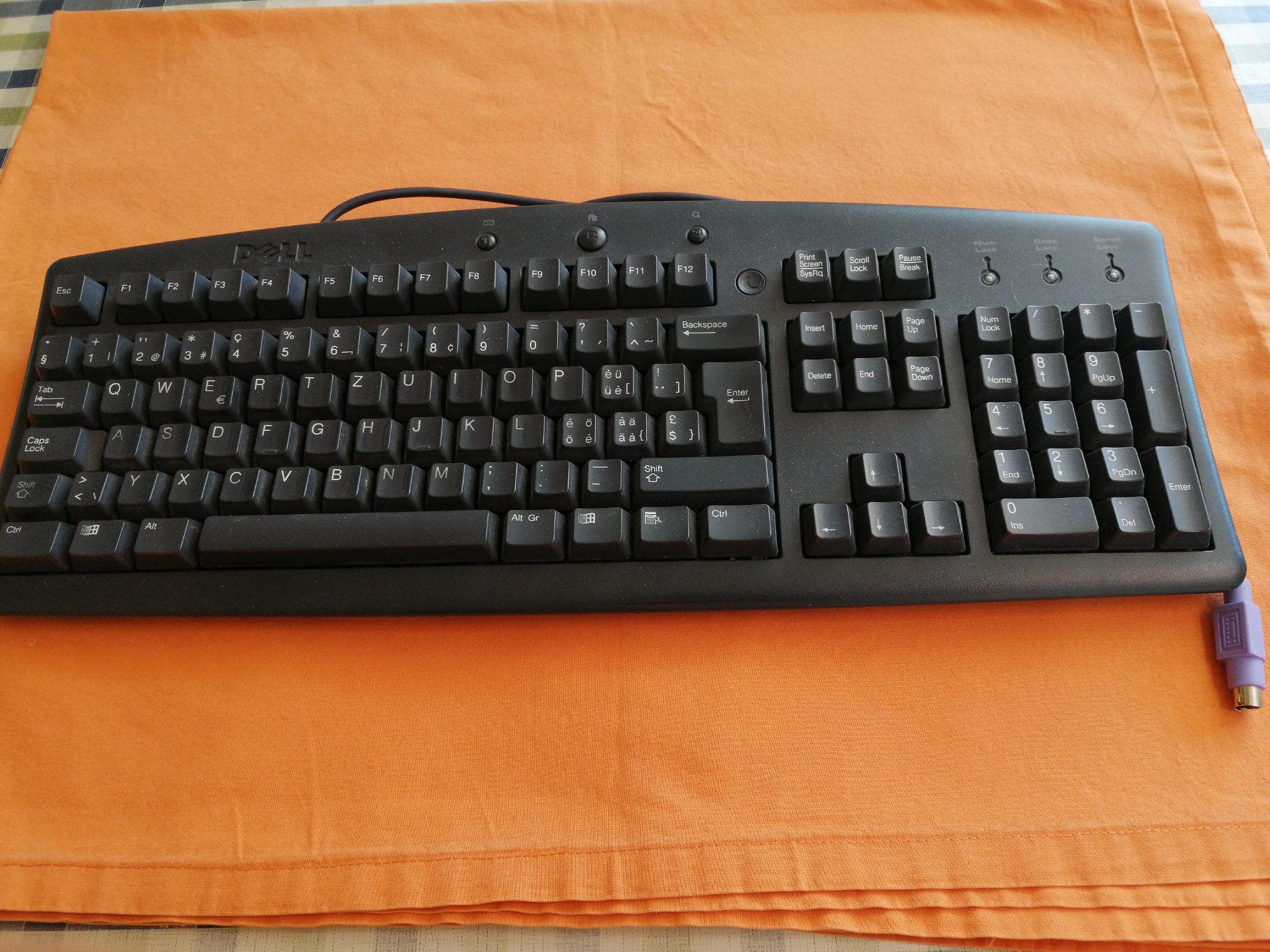 Dell Tastaturen: DELL TASTATUR – Gebraucht aus Wetzikon ZH von Magopa