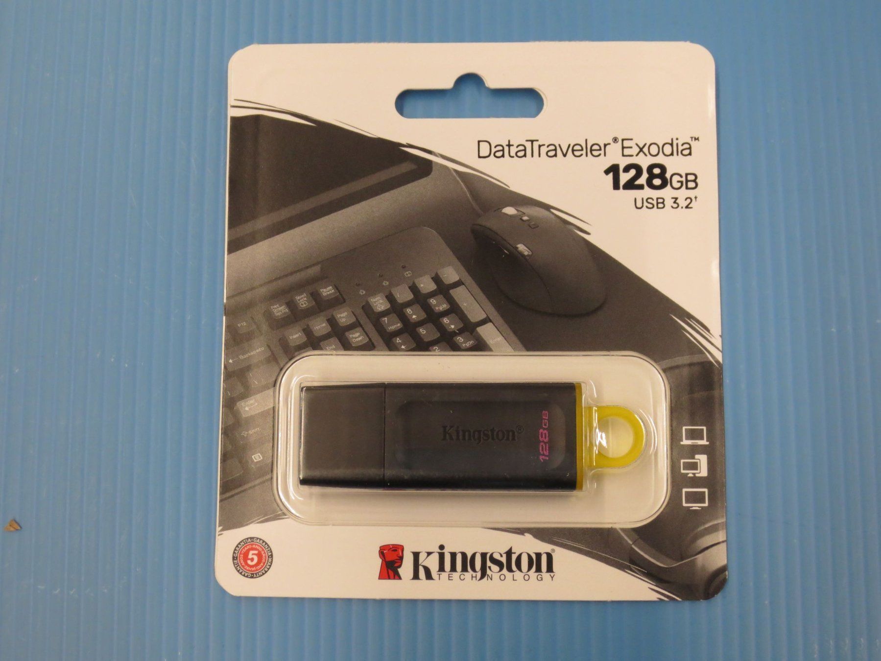 Kingston USB Sticks: Kingston 128 GB USB Stick USB 3.2 Exodia – Neu und originalverpackt aus Sulz LU von Elektrofachverkauf