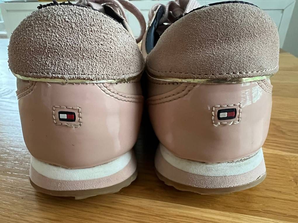 Damenschuhe: Tommy Hilfiger Leder Schuhe Gr. 39  – Gebraucht aus Bern von tam_vv72 1