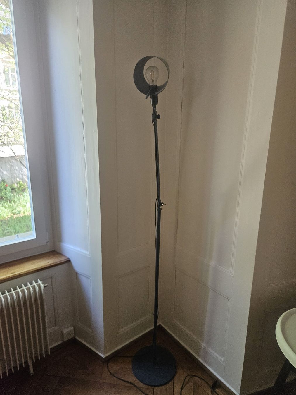 Lampade: zwei Original TONONE Stehleuchte Bolt Floor – Nuovo (secondo la descrizione) da Niederlenz venduto da zobi2 4