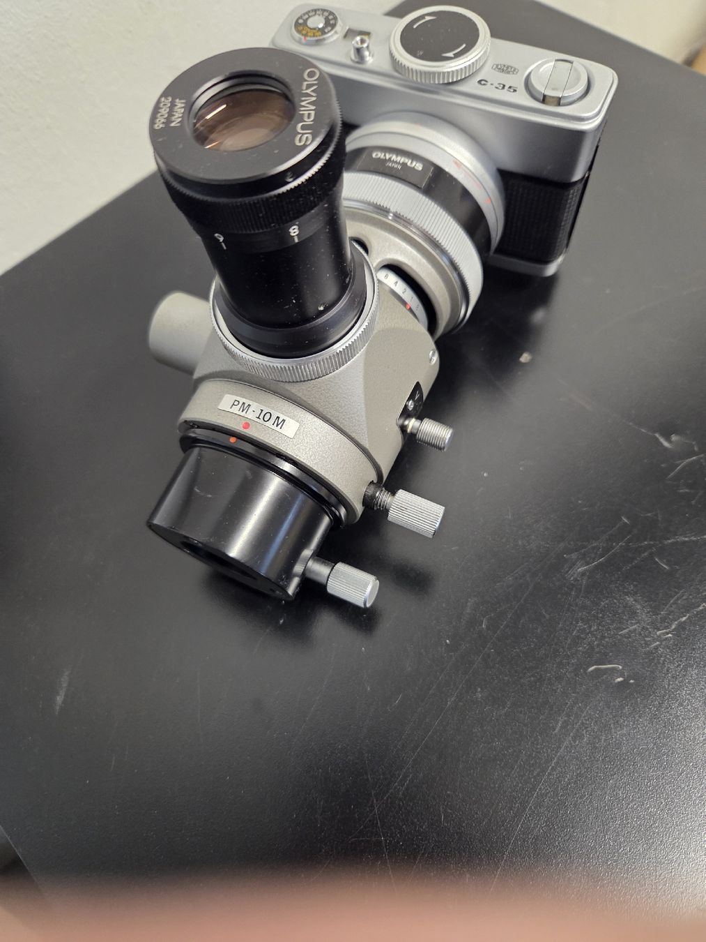 Unità & Adattatore: Olympus C-35 mit PM-10M Mikroskop Adapter – Usato da Dietikon venduto da Allegra34 1
