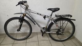 Felt Fahrrad 26 Zoll Alu mit Federgabel guter Zustand
