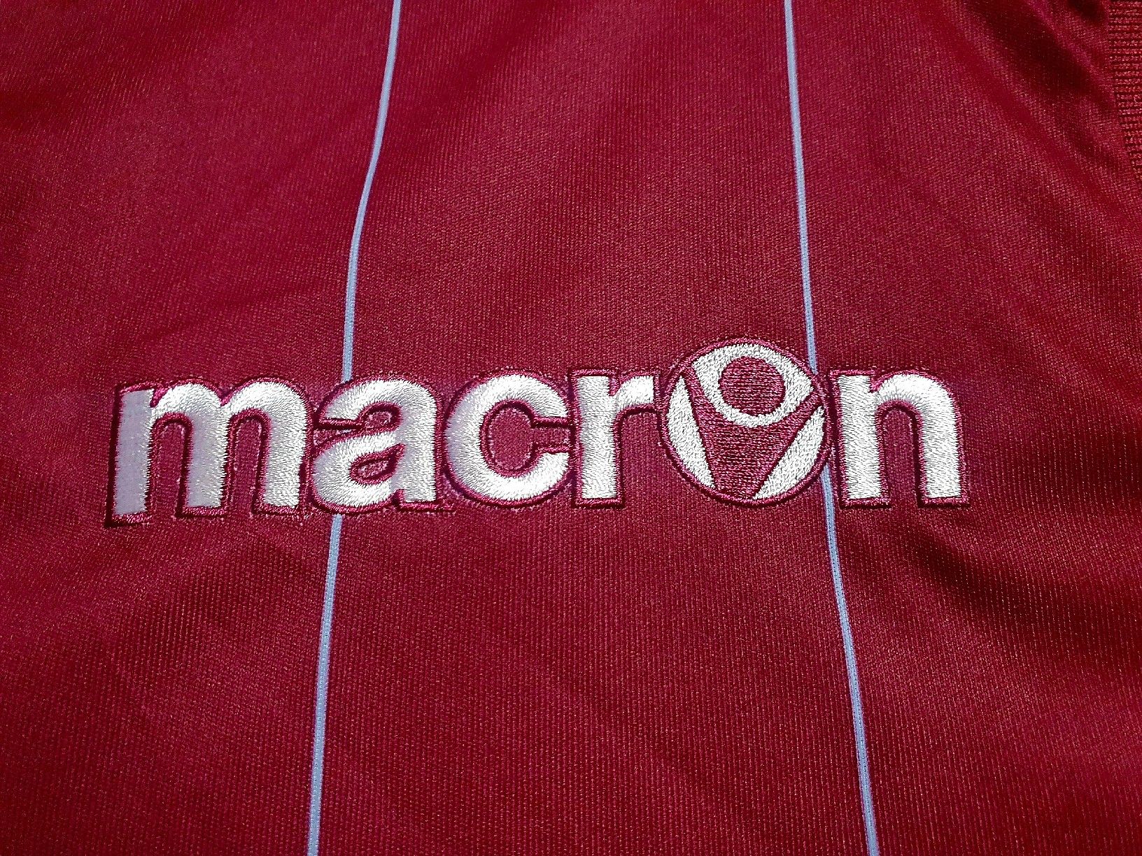 Canottiere & Pantaloni: Aston Villa Trikot Macron Gr. L – Nuovo (secondo la descrizione) da St. Gallen venduto da CaliSunshine 3