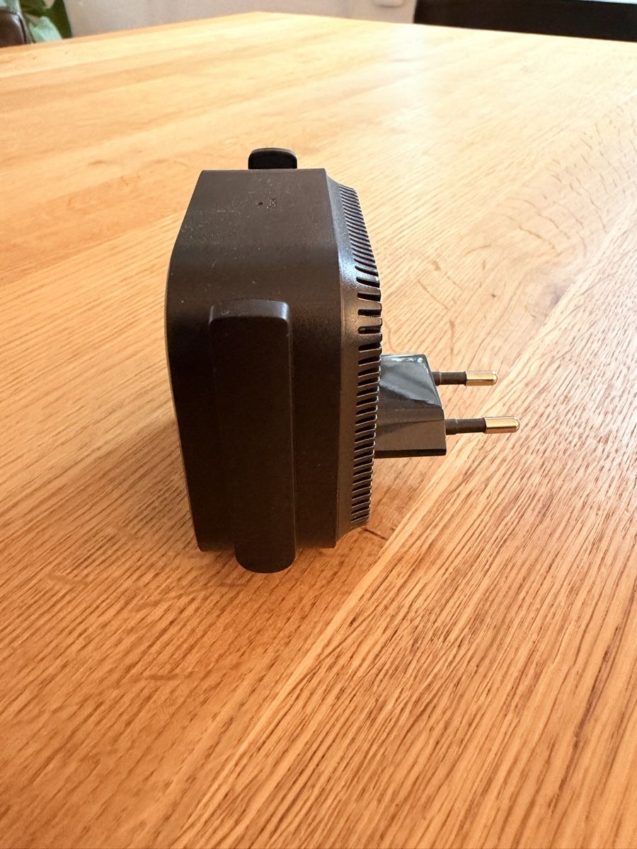 Xiaomi WiFi: Xiaomi Mi Wi-Fi Range Extender Pro schwarz gebraucht – Usato da Othmarsingen venduto da Perline13 2