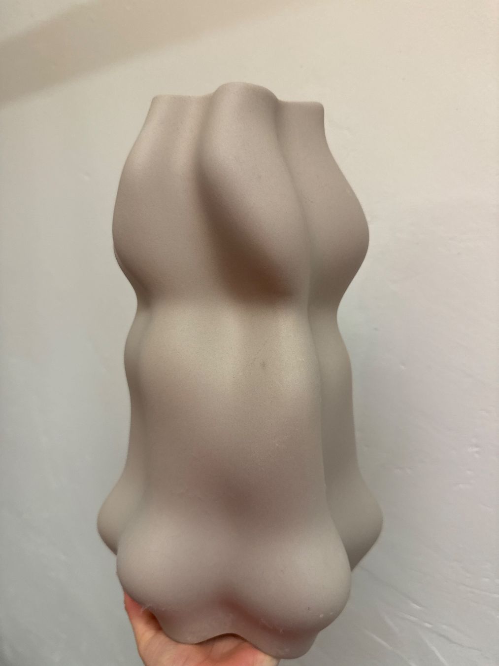 Vasi & Recipienti: Moderne Blumenvase, Keramik, hellgrau, Top Zustand! – Usato da Adliswil venduto da dai_yr5z