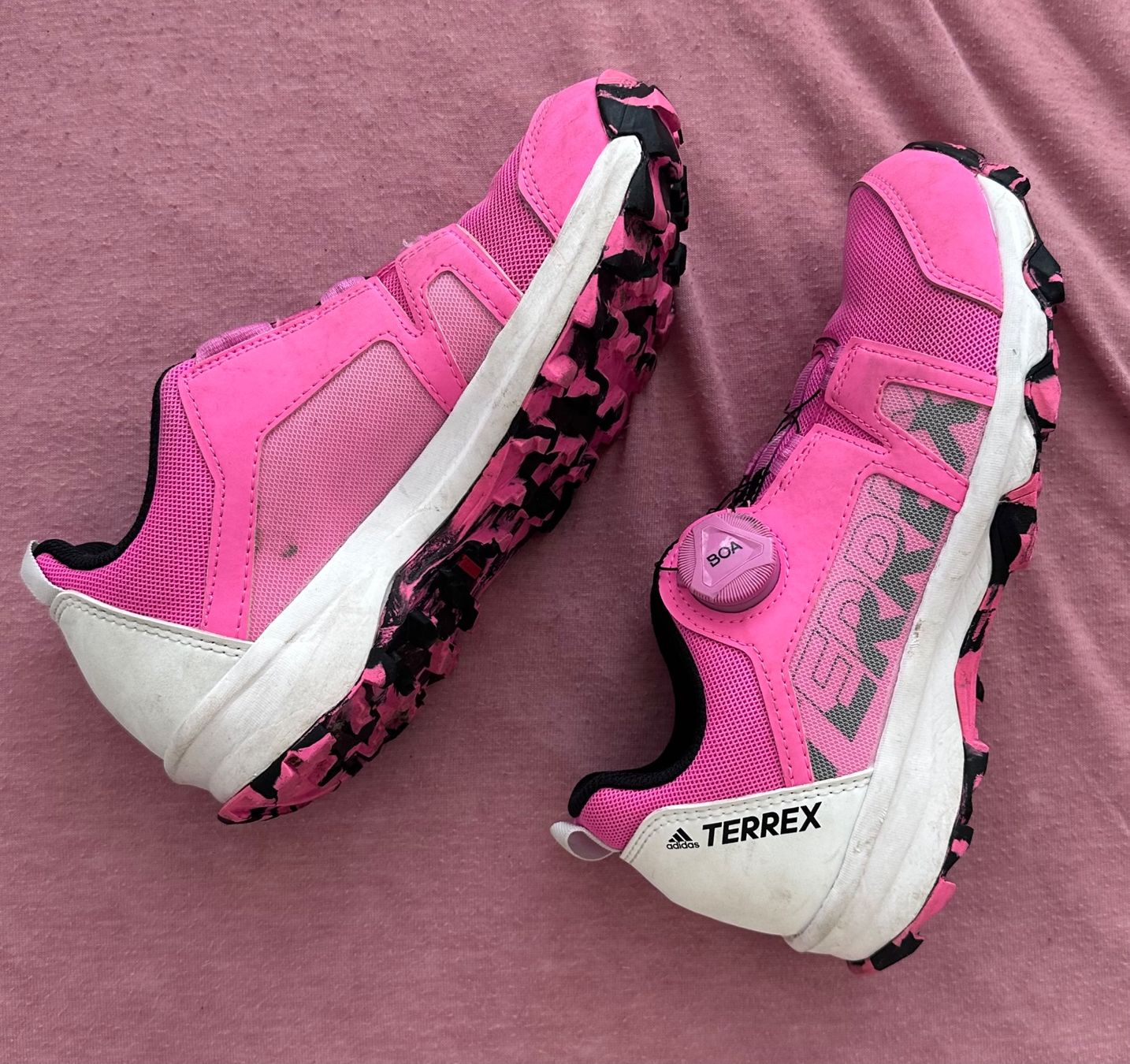Adidas Schuhe für Mädchen: Adidas Terrex BOA – Gebraucht aus Dürrenroth von tvy_bh56