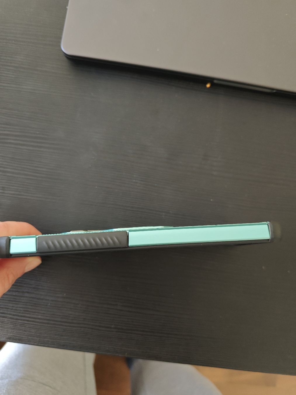 Xiaomi Telefoni cellulari / Smartphones: Avizar Xiaomi Poco F7 case with ringholder – Nuovo (secondo la descrizione) da Zürich venduto da dam_m2yt 1