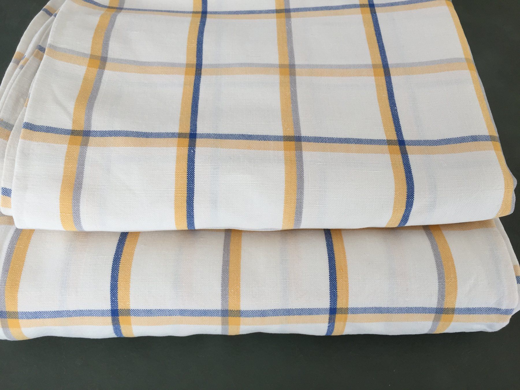 Biancheria da letto: Bettwäsche Duvets Antik – Usato da Lützelflüh-Goldb venduto da Fresu8