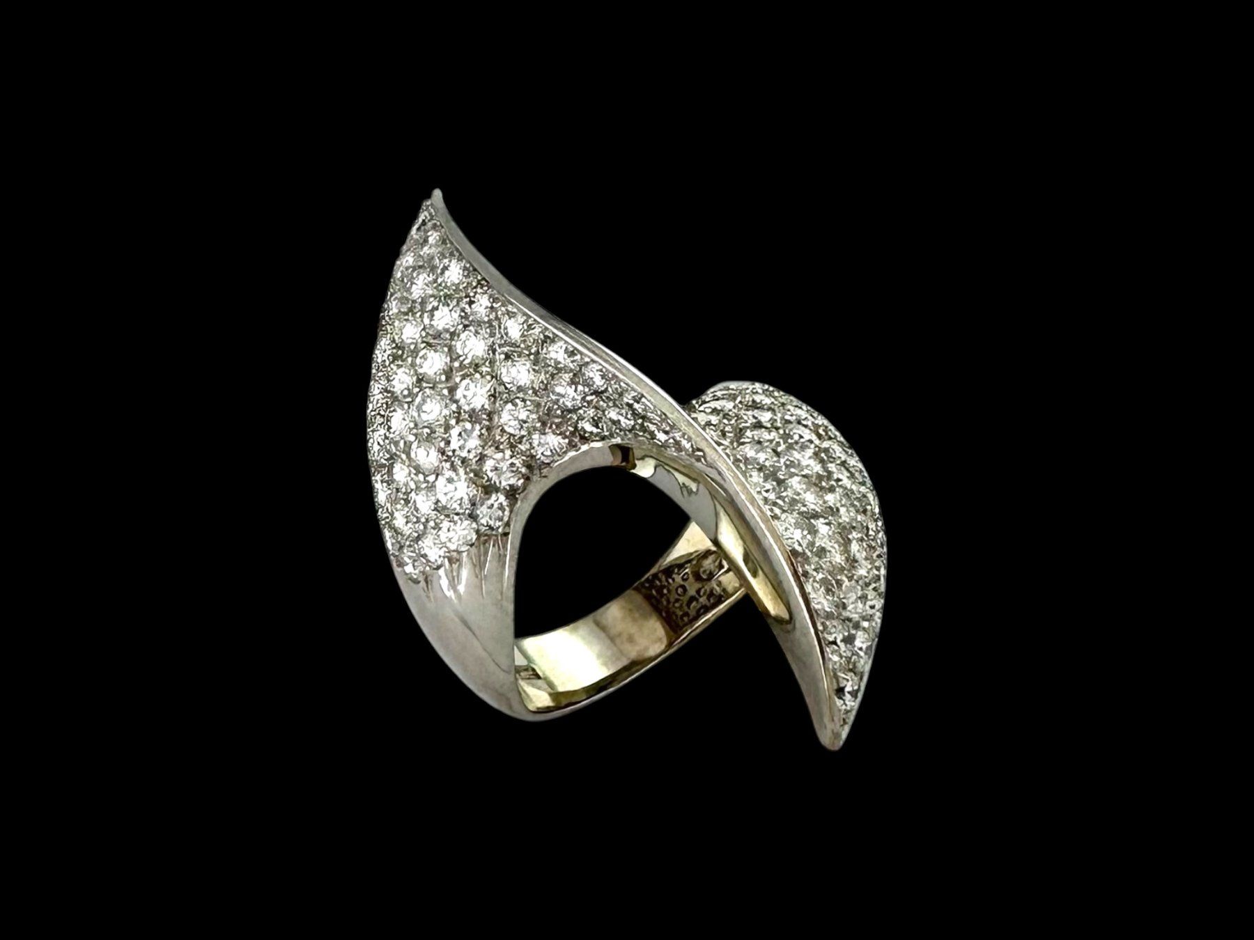 Gübelin Anelli: GÜBELIN, Diamant - Cocktailring, ca. 3.06 ct – Usato da Zuzwil SG venduto da artimmo 3