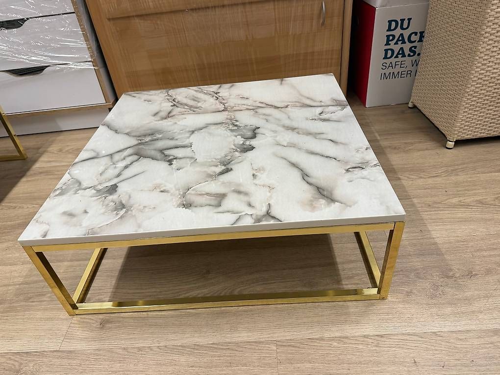 Set di tavolo e panche: Couchtisch-Set in Marmoroptik & Gold – Usato da Nürensdorf venduto da jes_y9pb 1