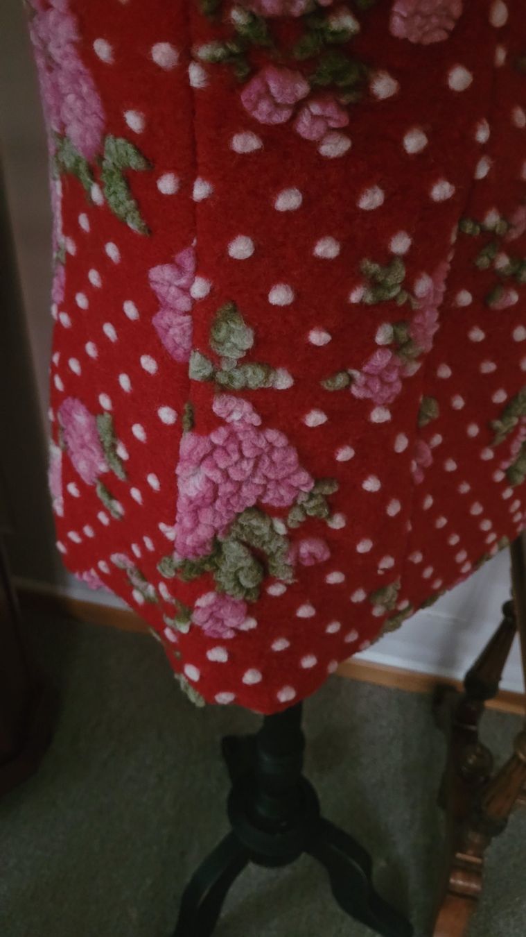 Vestes: Märchenhafte Wolle 5Teilig Precious – Neuf (Voir description) à Winterthur par Wohnhaus 3