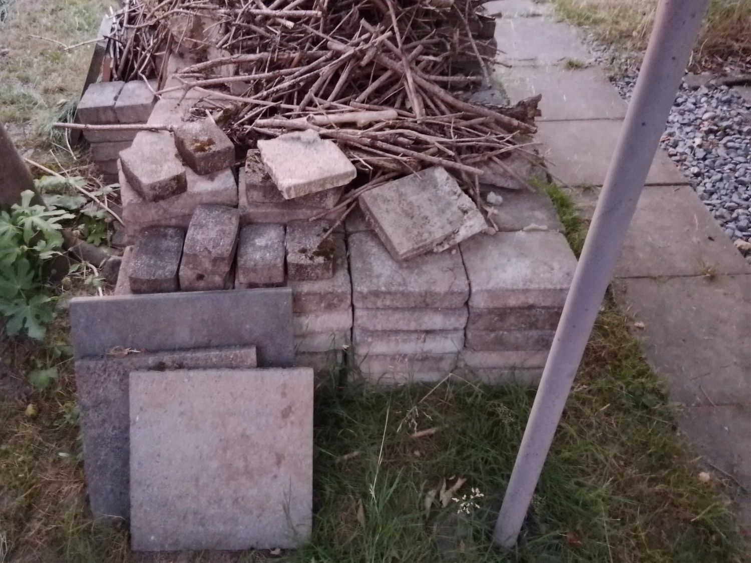 Steine & Dachziegeln: Pflastersteine – Gebraucht aus Oberrohrdorf von Mik_6hxw 1