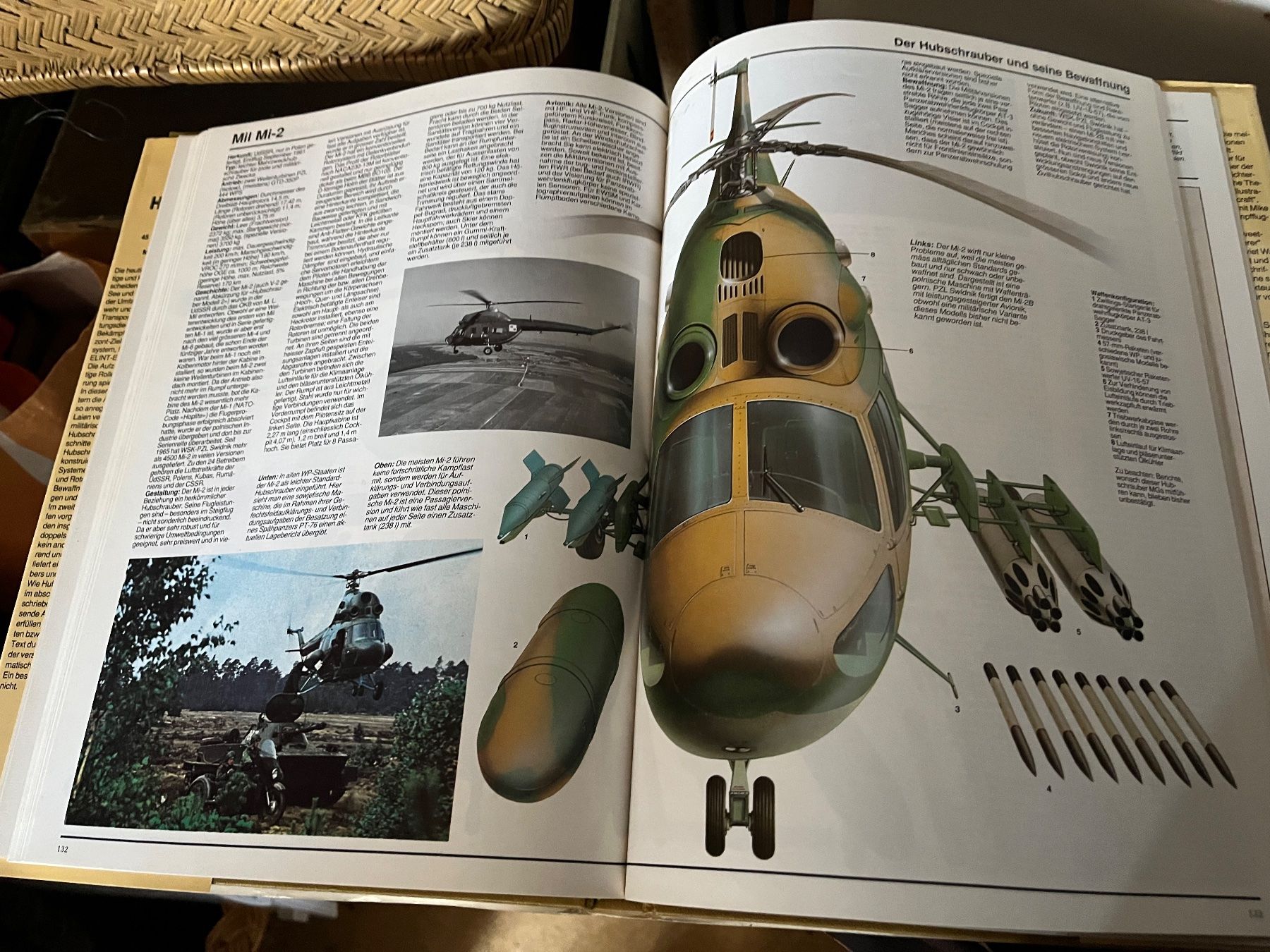 Libri: Buch;Moderne Militär Hubschrauber – Usato da St. Gallen venduto da katercarlos 4