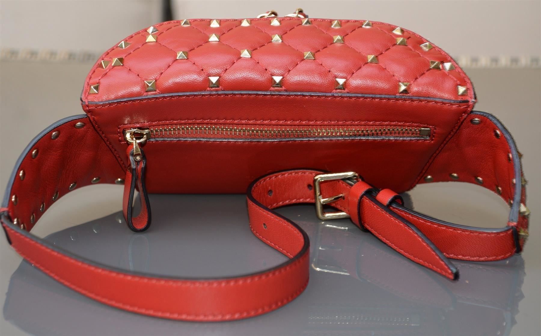 Valentino Taschen für Damen: Tasche / Sac Valentino Rockstud Banane – Gebraucht aus Collonges von Auganien 6