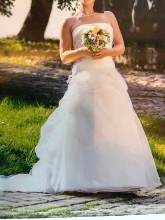 Symphony of Venus Hochzeitskleid Gr.36 frisch gereinigt