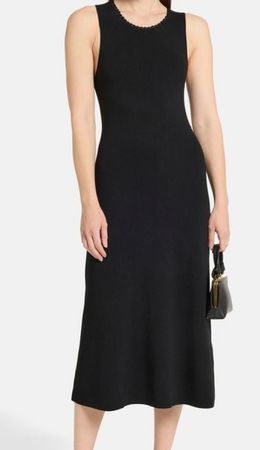 Neuve robe Maje
