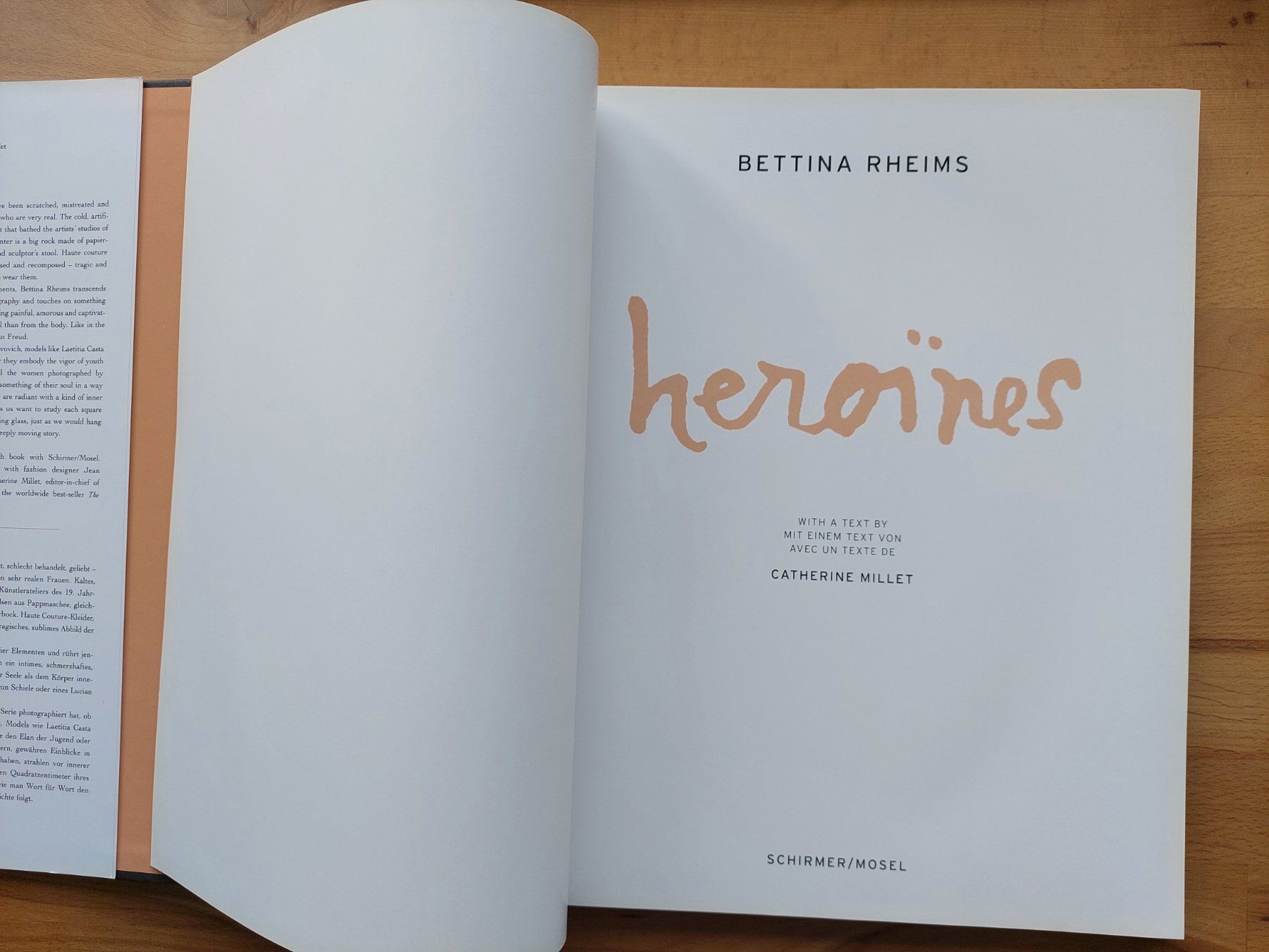 Libri: Heroines - Bettina Rheims – Usato da Obfelden venduto da Foto_Bild_Kunst_Buch 2